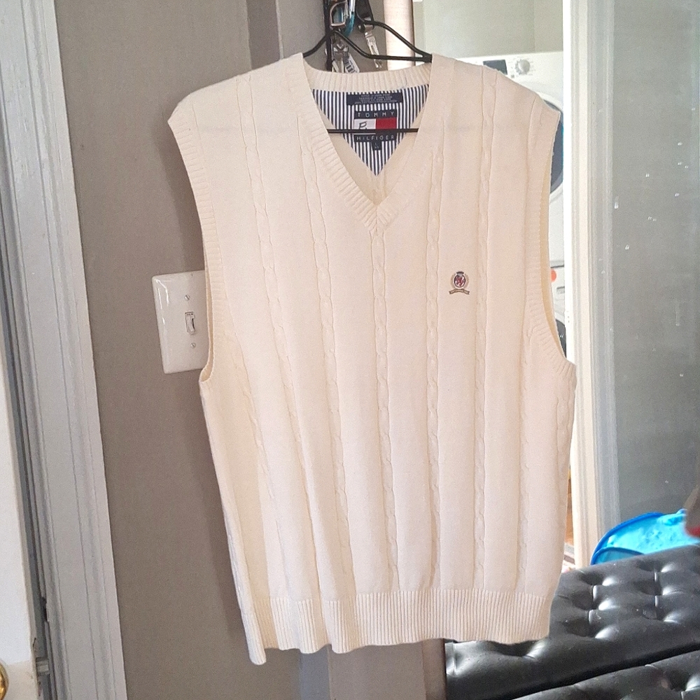 L Tommy Hilfiger Sleeveless Sweaters Large Ralph Lauren Oxford Button-down Shirt